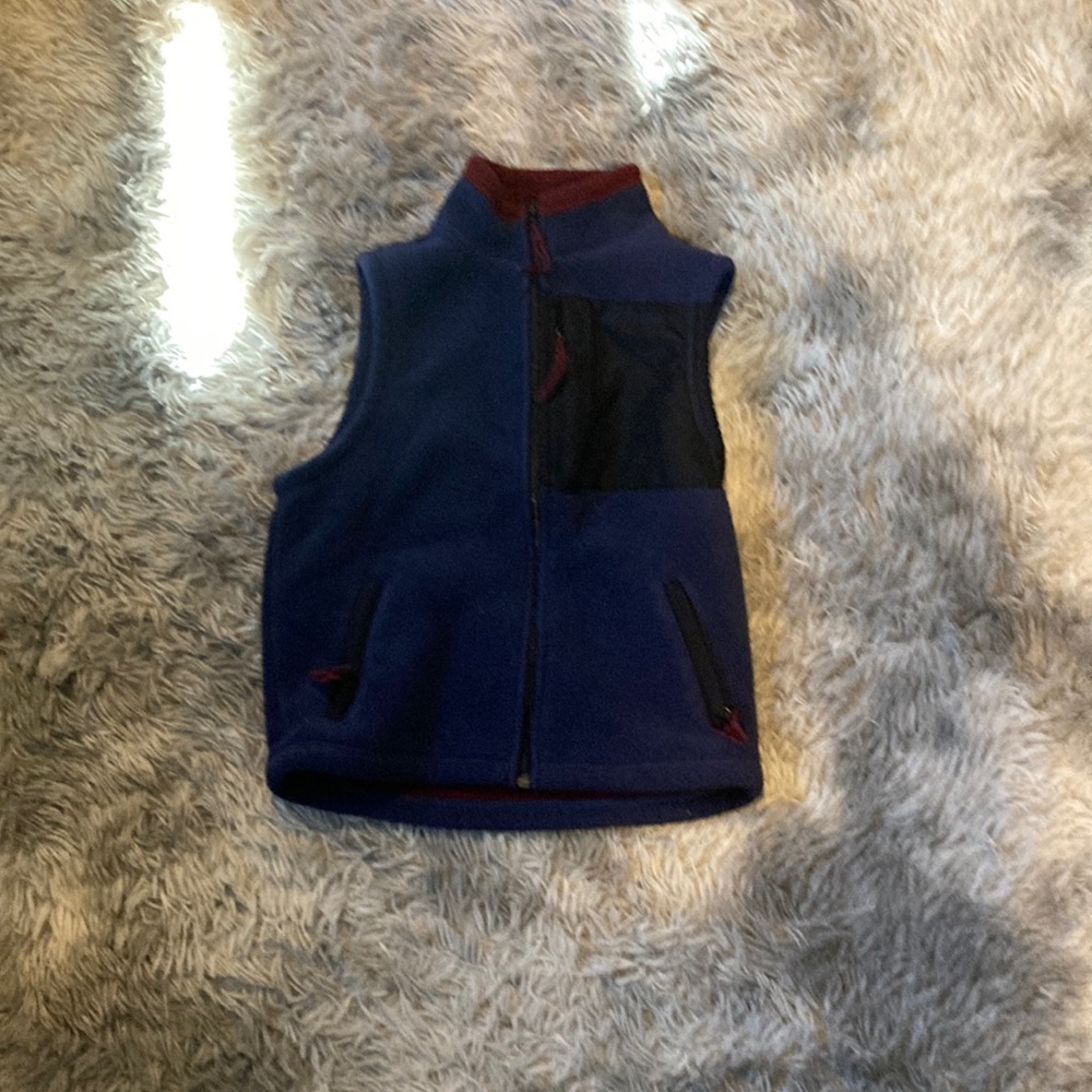 Boys Medium Gap Vest